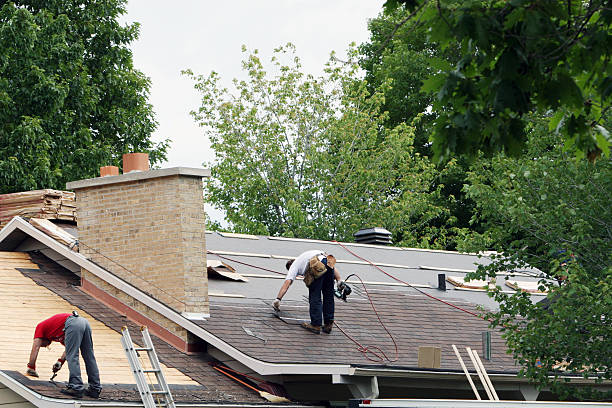 Best Best Roofing Contractors  in Fayette, IA